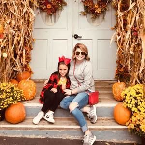 Meet your Posher, Ashley